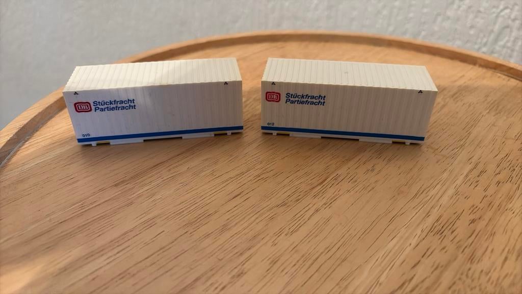 2 CONTAINERS DB. STÜCKFRACHT. Ho 1:87, Hobby en Vrije tijd, Modeltreinen | H0, Ophalen of Verzenden, Zo goed als nieuw