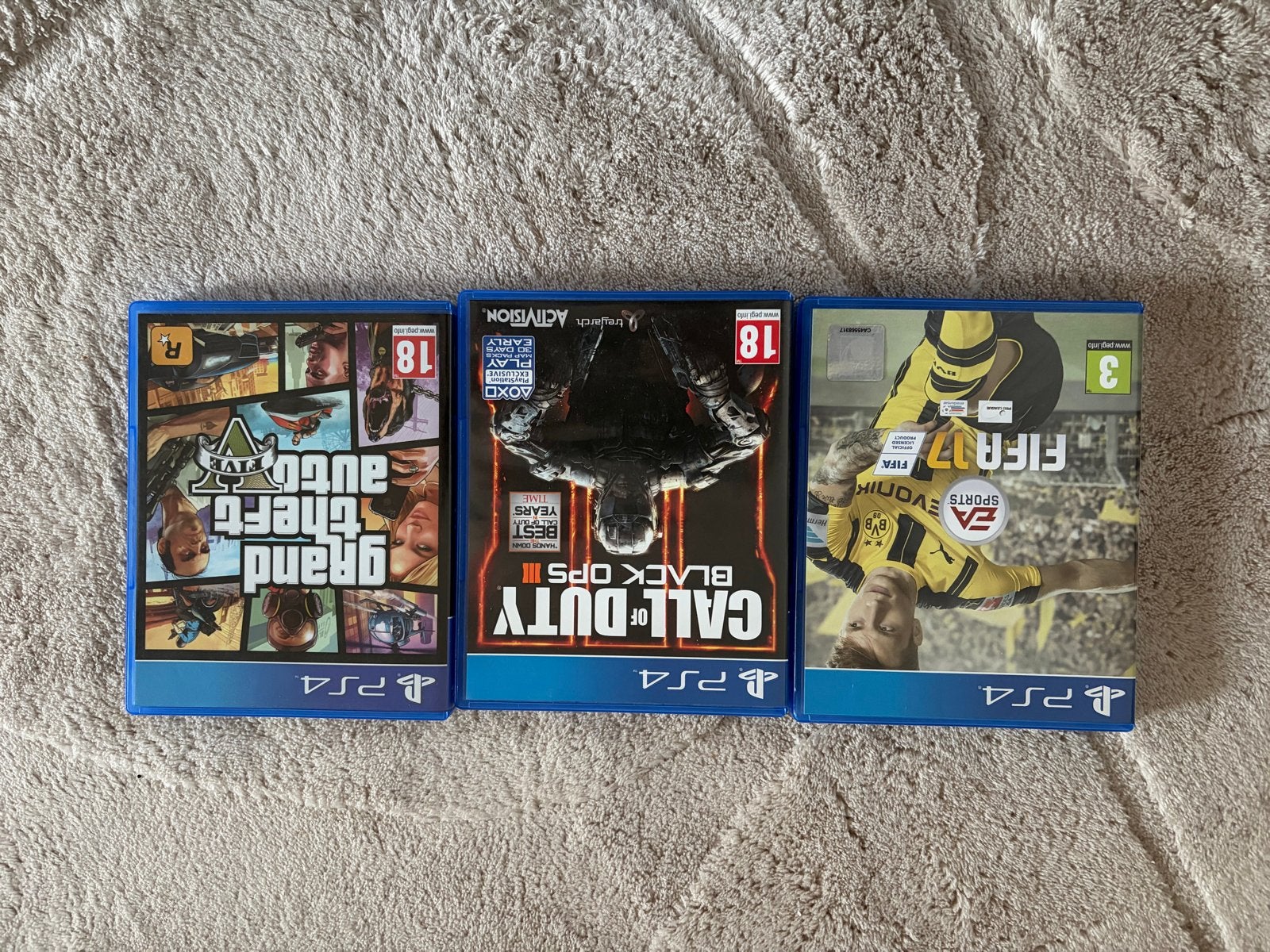 PlayStation 4 Slim 500GB met controller en 3 games, Ophalen, Zo goed als nieuw, Met 1 controller, Slim
