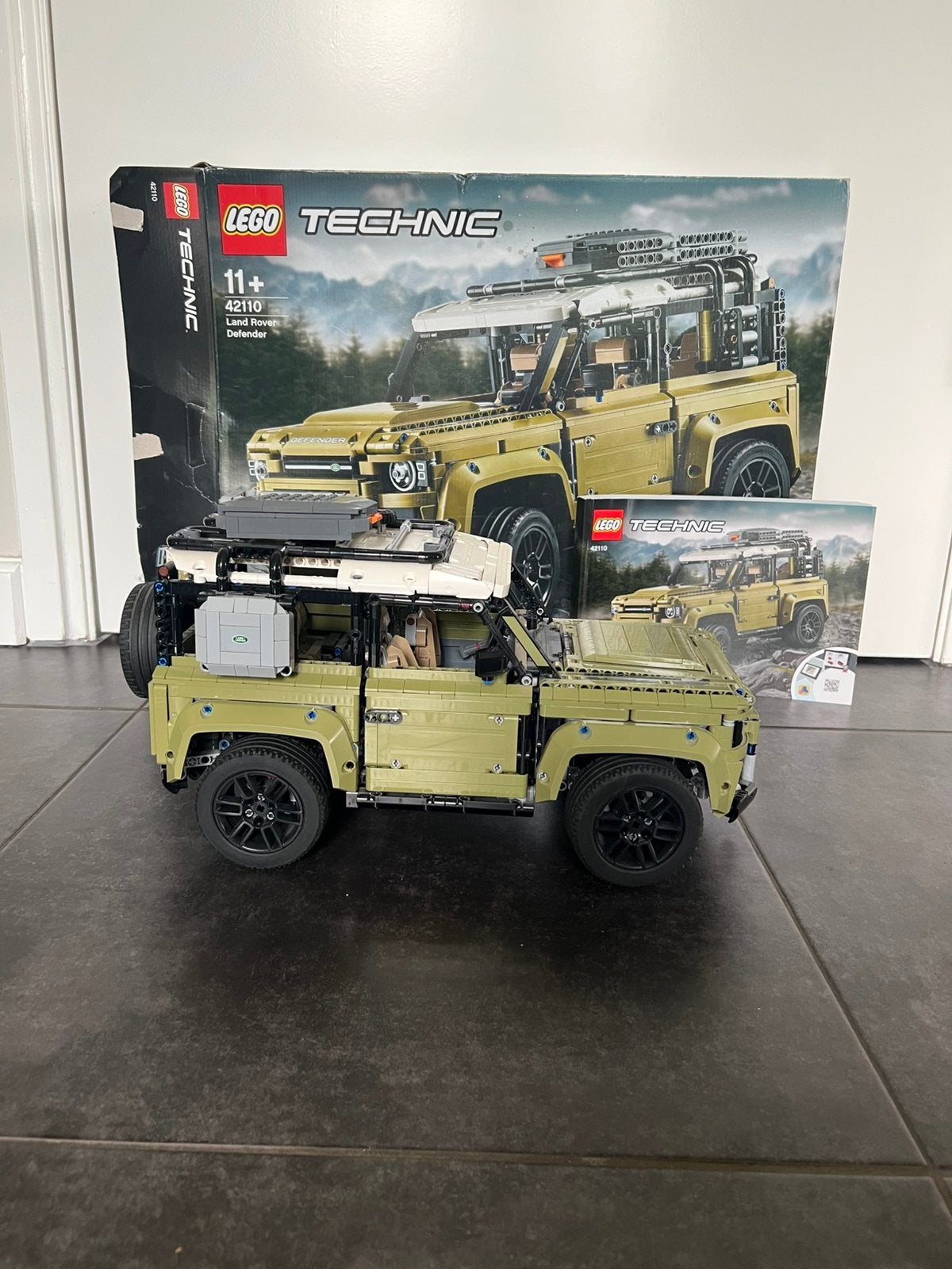 LEGO Land rover defender 42110, Ophalen of Verzenden, Zo goed als nieuw