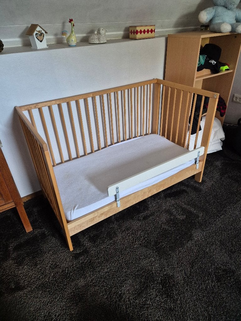 Ledikantje 60 X 120 met matras, Ophalen, Gebruikt, Ledikant