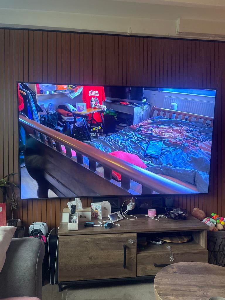 Samsung Qled   85 inch TV - Zo goed als nieuw, Ophalen, QLED, Zo goed als nieuw, Samsung