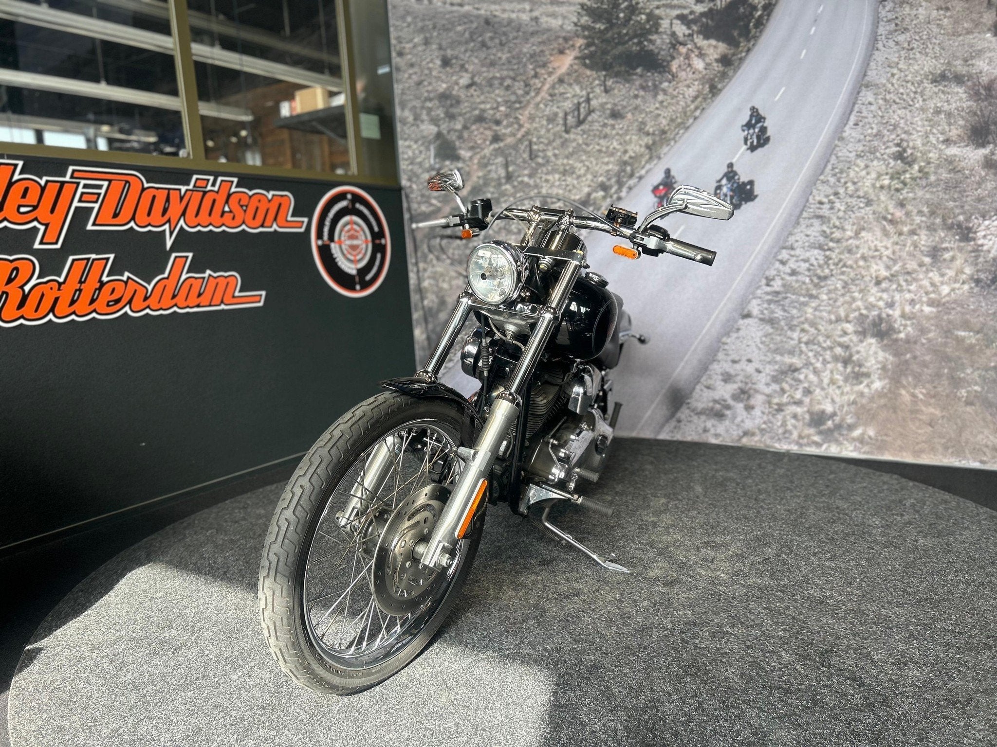 Harley-Davidson FXSTC SOFTAIL CUSTOM (bj 2009), Motoren, Motoren | Harley-Davidson, Laan van Vredenoord 33
2289 DA  RIJSWIJK, NL