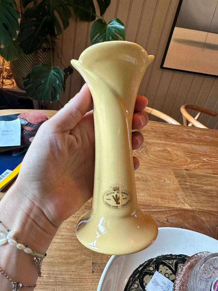 Gele kandelaar Velsen keramiek, Antiek en Kunst, Ophalen of Verzenden, Keramiek of Aardewerk