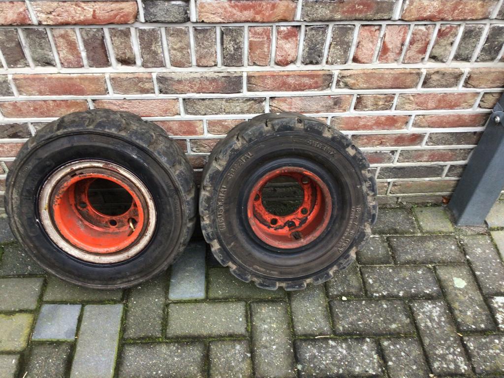 Heftuck banden met velg, Zakelijke goederen, Agrarisch | Onderdelen | Banden, Velgen en Assen, Ophalen