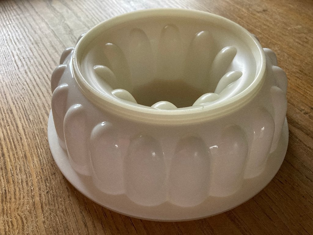 Tupperware Jel-Ring tulband puddingvorm Ø24cm, Ophalen of Verzenden, Zo goed als nieuw, Wit, Overige typen