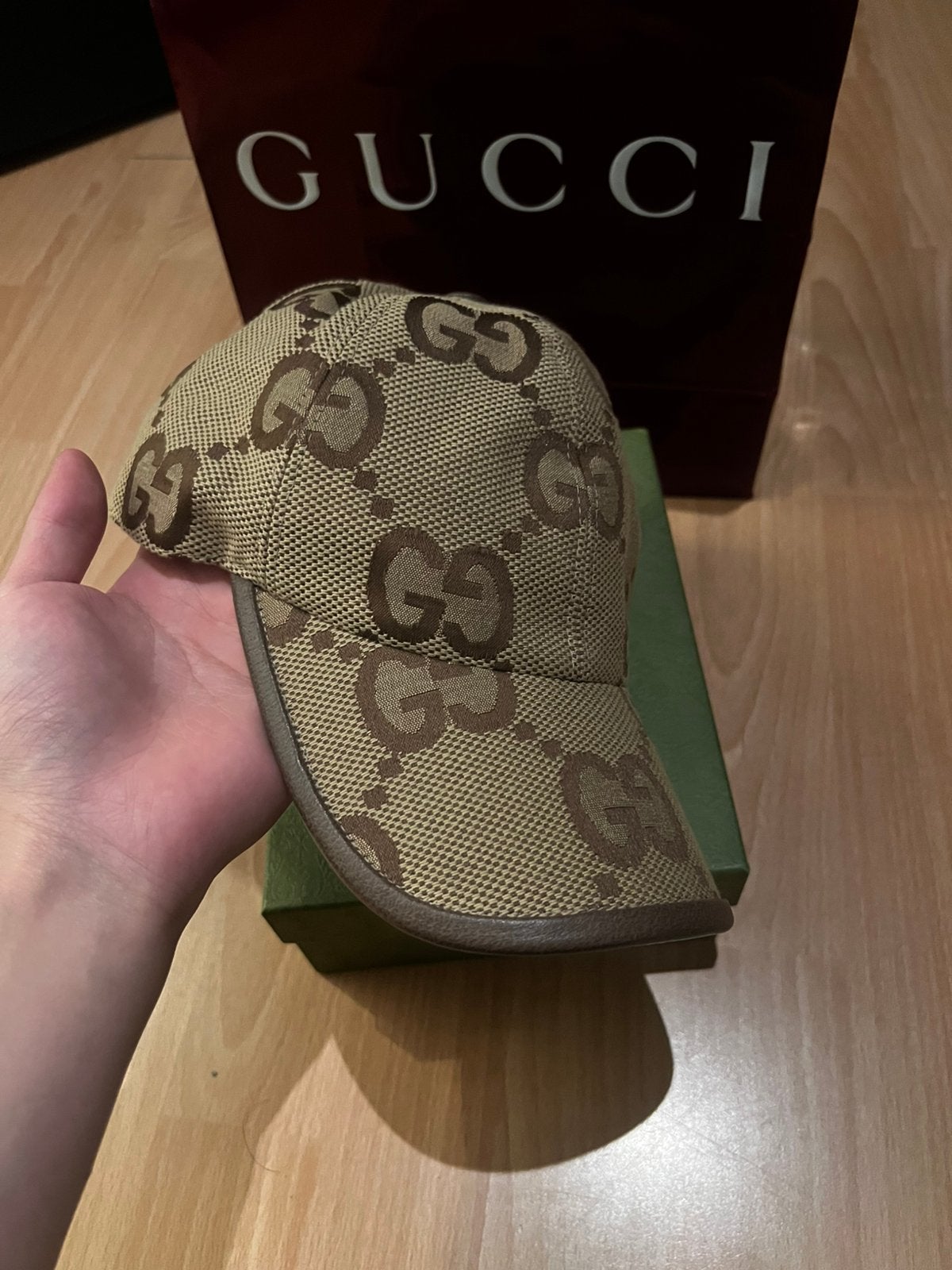 Gucci Jumbo GG pet Size S, Ophalen of Verzenden, Zo goed als nieuw, Pet