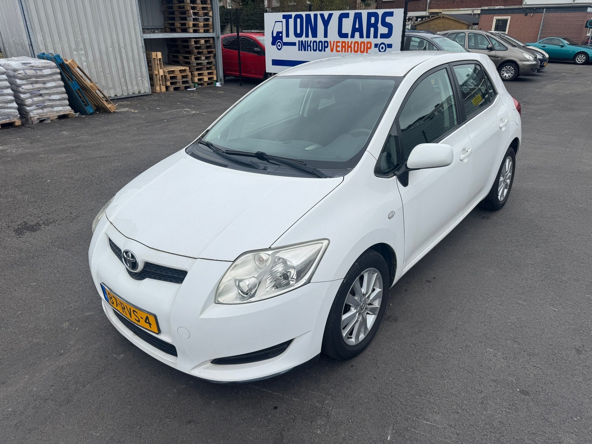 Toyota Auris 1.4-16V Terra, Auto's, Voorwielaandrijving, Gebruikt, 1398 cc, 4 cilinders