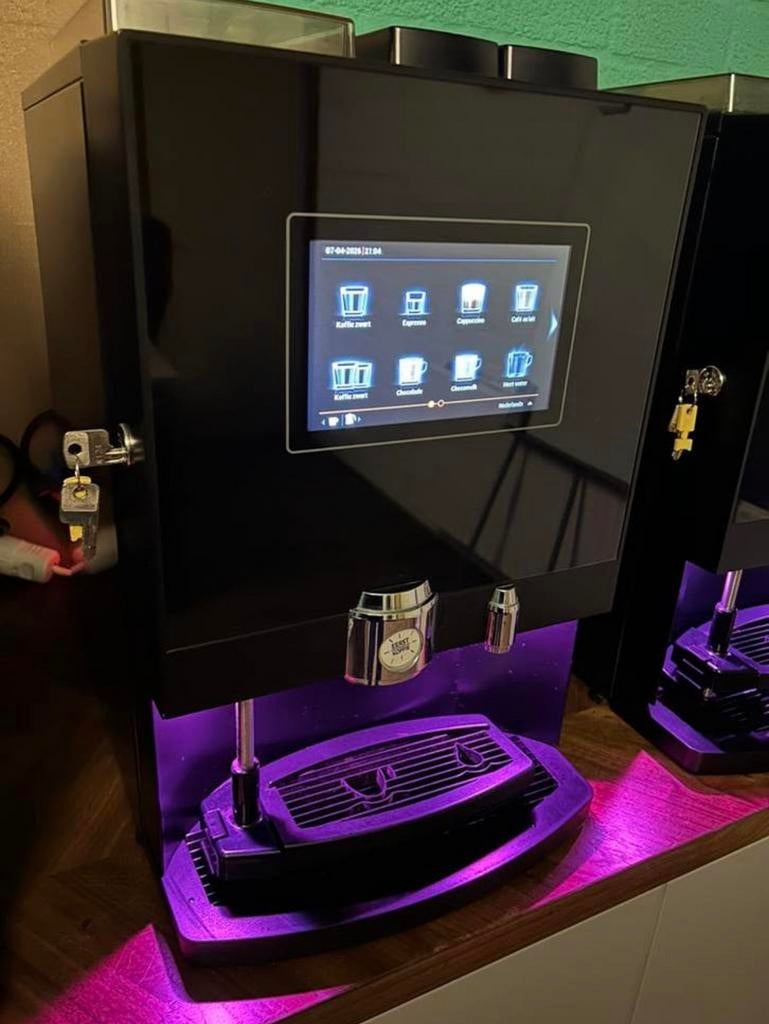 ETNA Dorado Compact Touch Bonen, Witgoed en Apparatuur, Koffiezetapparaten, Ophalen, Gebruikt, 10 kopjes of meer, Koffiemachine