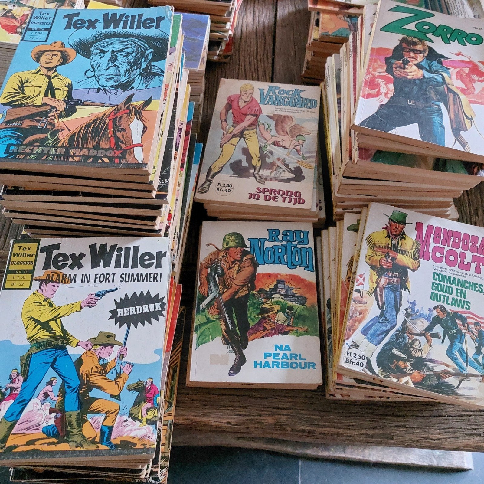 Verzameling 90 x  Tex Willer Zorro FBI Norton etc, Boeken, Meerdere stripboeken, Ophalen of Verzenden, Gelezen