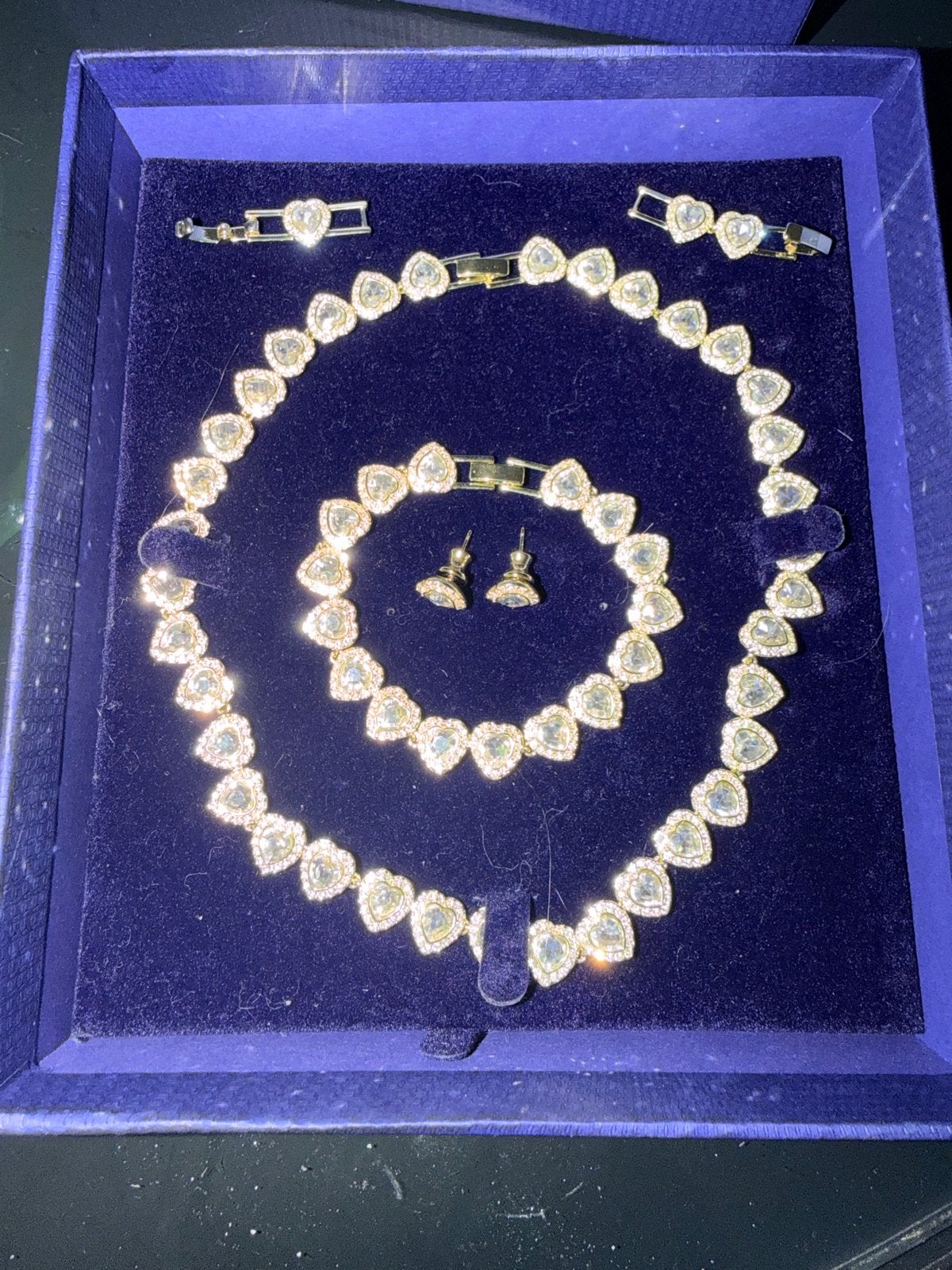 Swarovski hartjes sieradenset: ketting, armband, oorbellen, Overige materialen, Hangers, Zo goed als nieuw, Goud