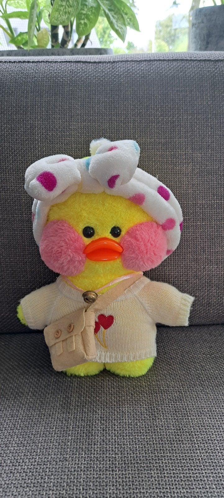 Leuke gele eend knuffel met outfit en tasje, Ophalen, Geel, Zo goed als nieuw, Met kleding of accessoire