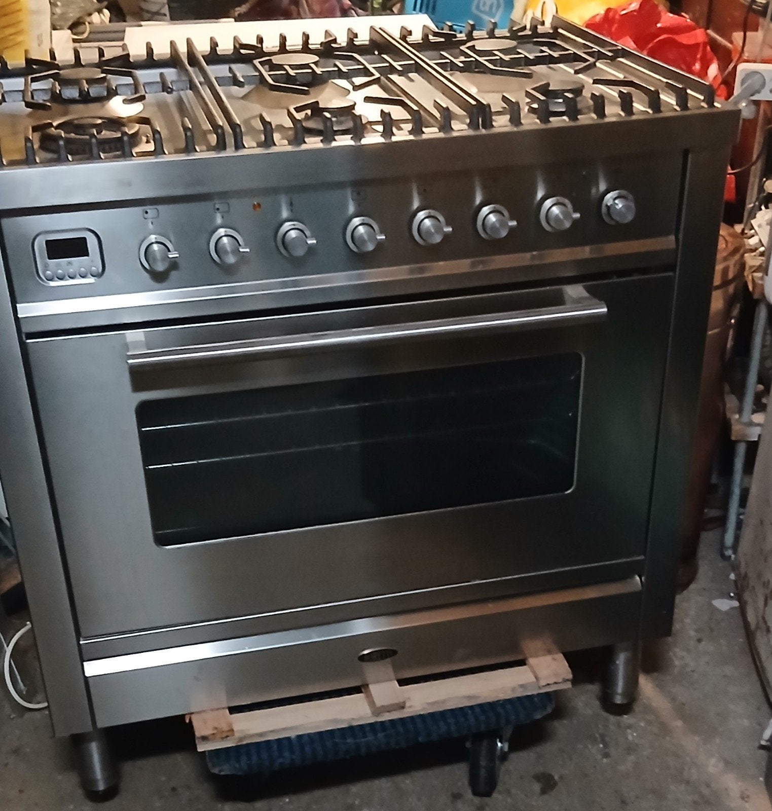 Boretti RVS Gasfornuis 6 pits 90 cm hetelucht oven grill etc, Ophalen, 60 cm of meer, Zo goed als nieuw, Energieklasse A of zuiniger