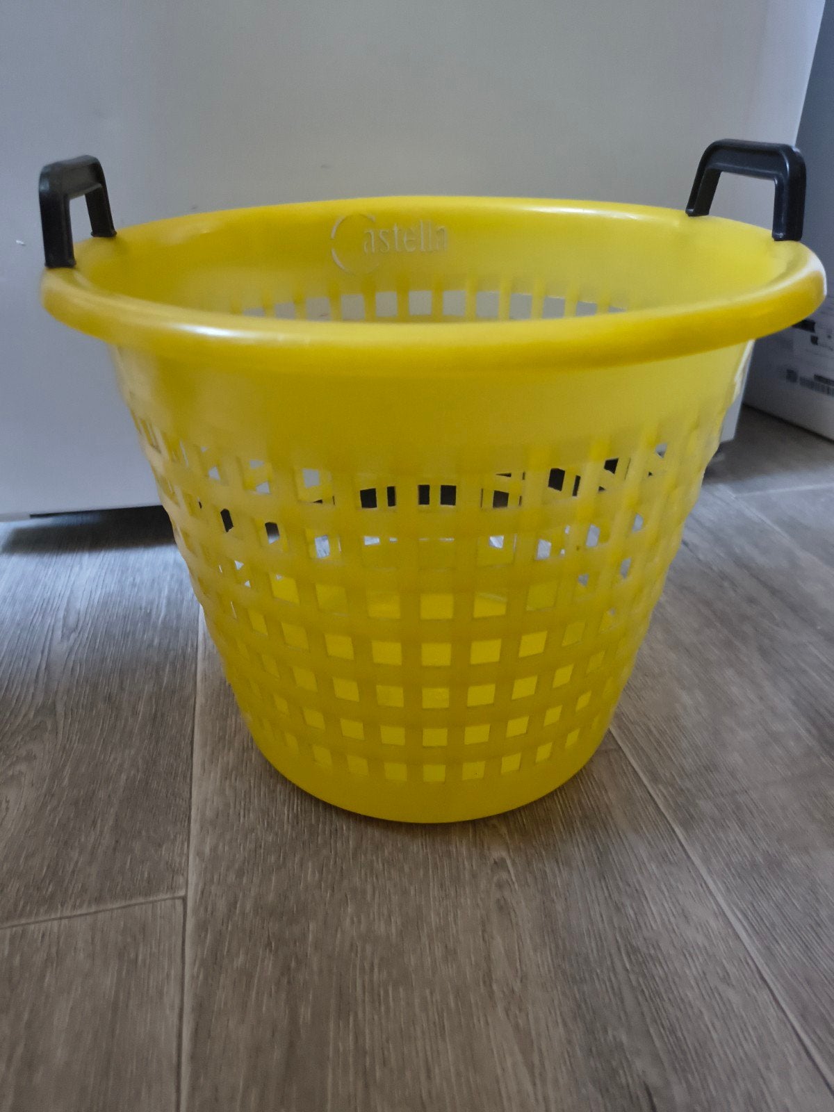 Castella kinder wasmand geel vintage, Ophalen, Gebruikt