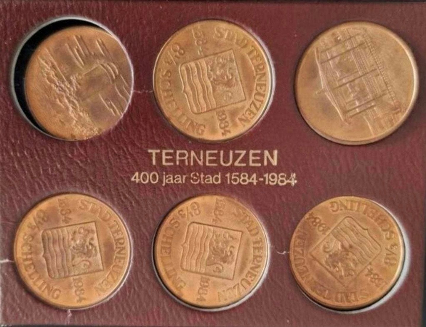STAD TERNEUZEN – 8 ⅓ Schelling – 1584 / 1984, Postzegels en Munten, Ophalen of Verzenden, Overige landen, Setje