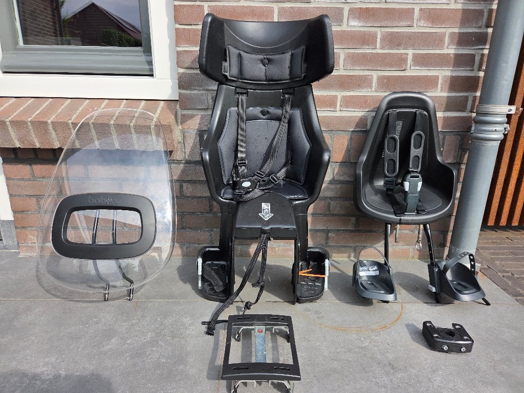Bobike fietszitjes: voor en achter inclusief windsche, Ophalen, Gebruikt, Bobike