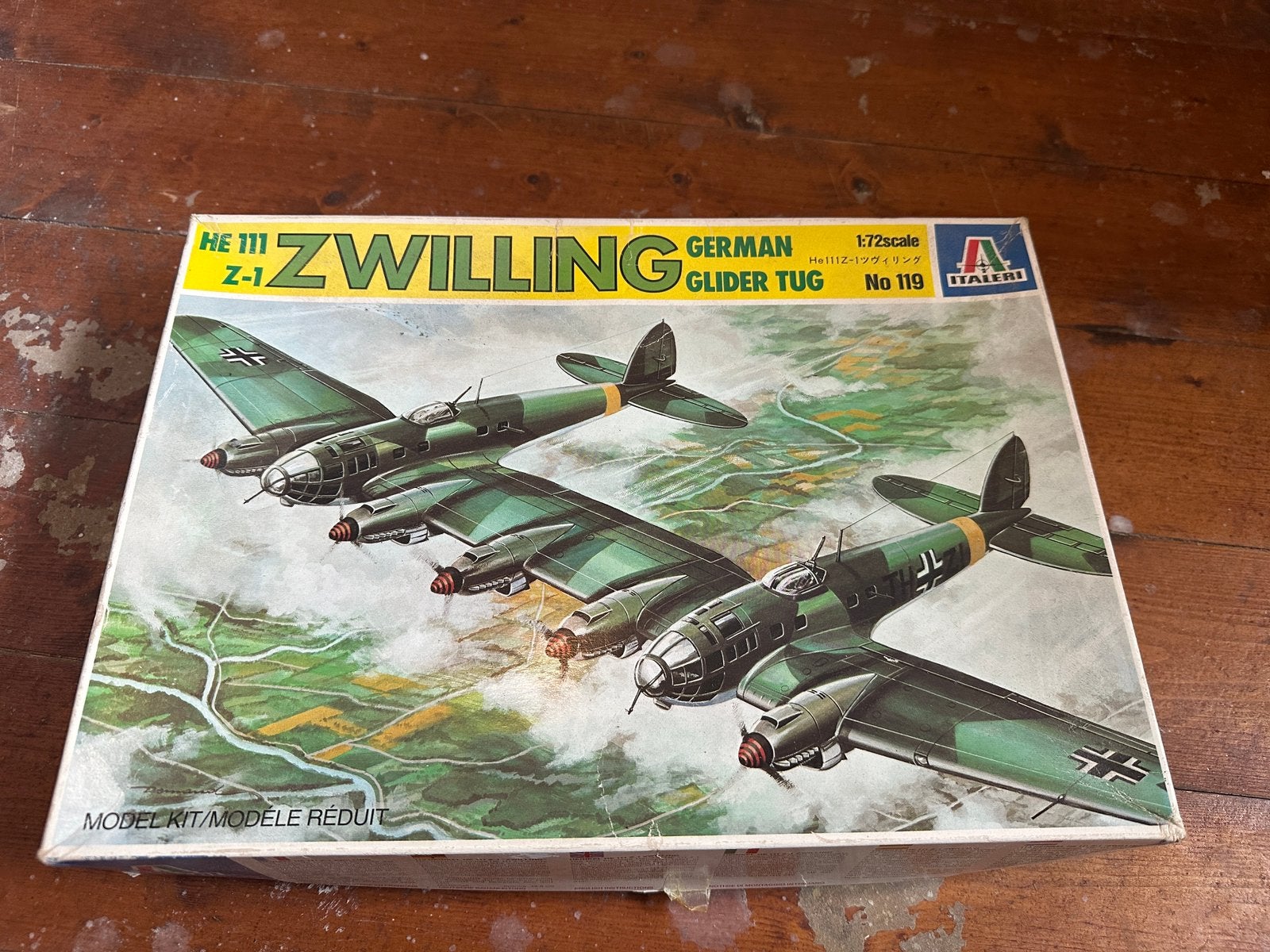 Italeri Heinkel He 111 Z-1 Zwilling 1:72 – vintage No. 119, Ophalen of Verzenden, Zo goed als nieuw, 1:72 tot 1:144, Italeri