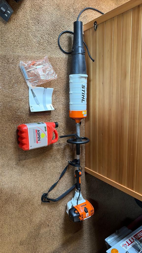 Stihl bladblazer, Ophalen, Benzine, Gebruikt, Met zuigfunctie