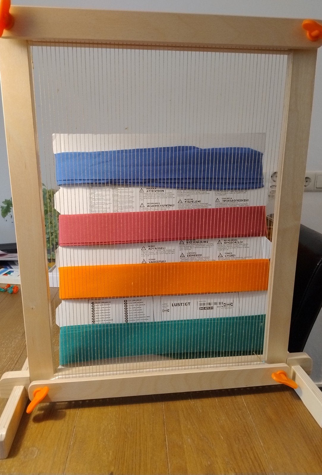 IKEA LUSTIGT LOOM - Weefgetouw met textielstroken Zgan, Ophalen, Overige thema's, Meerkleurig, Hout