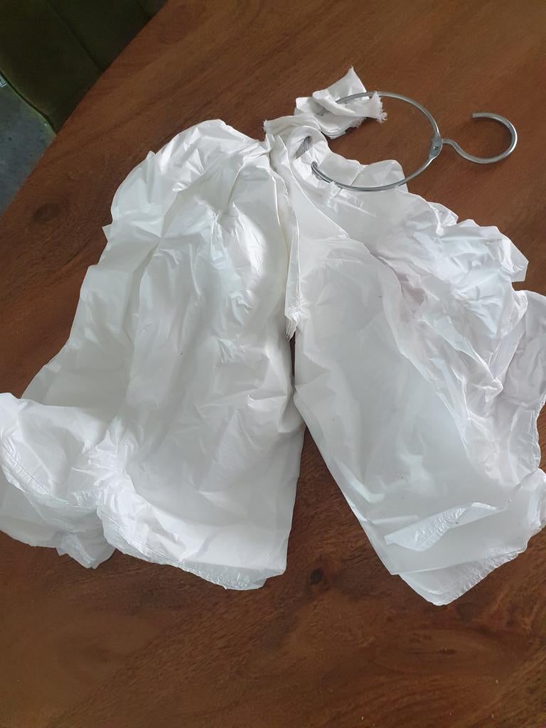 Haak met plastic tasjes, Ophalen of Verzenden