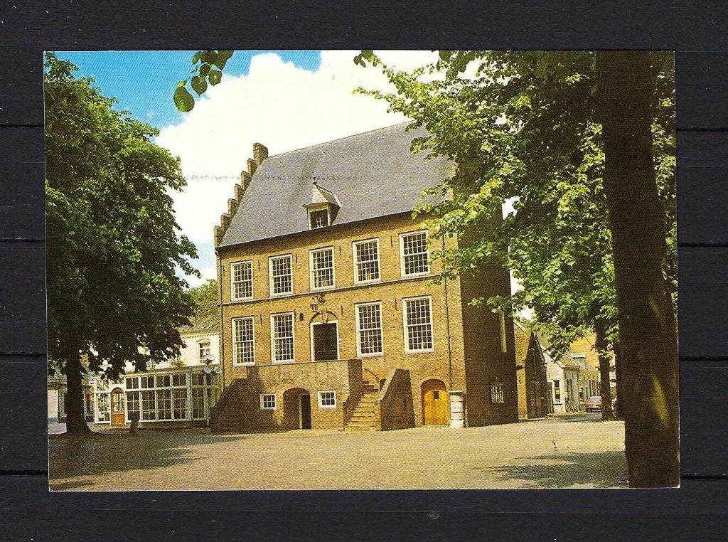 130 Oirschot, Gemeentehuis, Ophalen of Verzenden, 1980 tot heden, Gelopen, Noord-Brabant