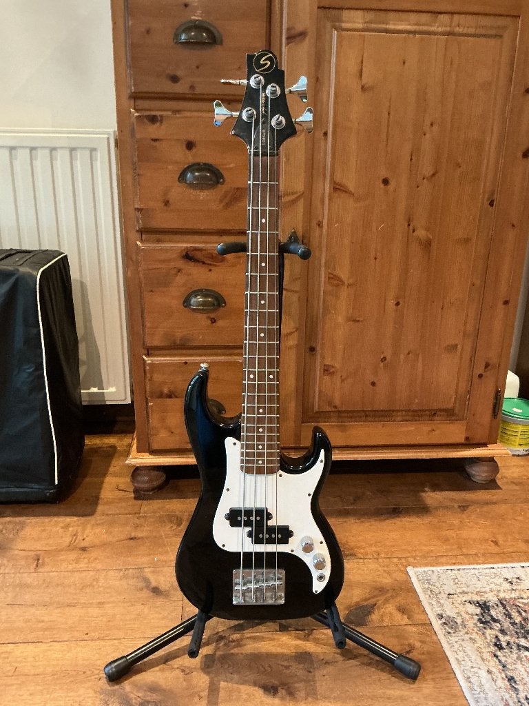 Junior/mini basgitaar Greg Benett, Muziek en Instrumenten, Snaarinstrumenten | Gitaren | Bas, Ophalen of Verzenden, Zo goed als nieuw