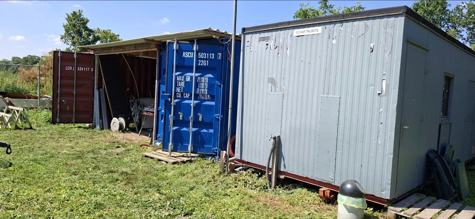 Bouwkeet / Schaftkeet met 2 containers en overkapping, Ophalen