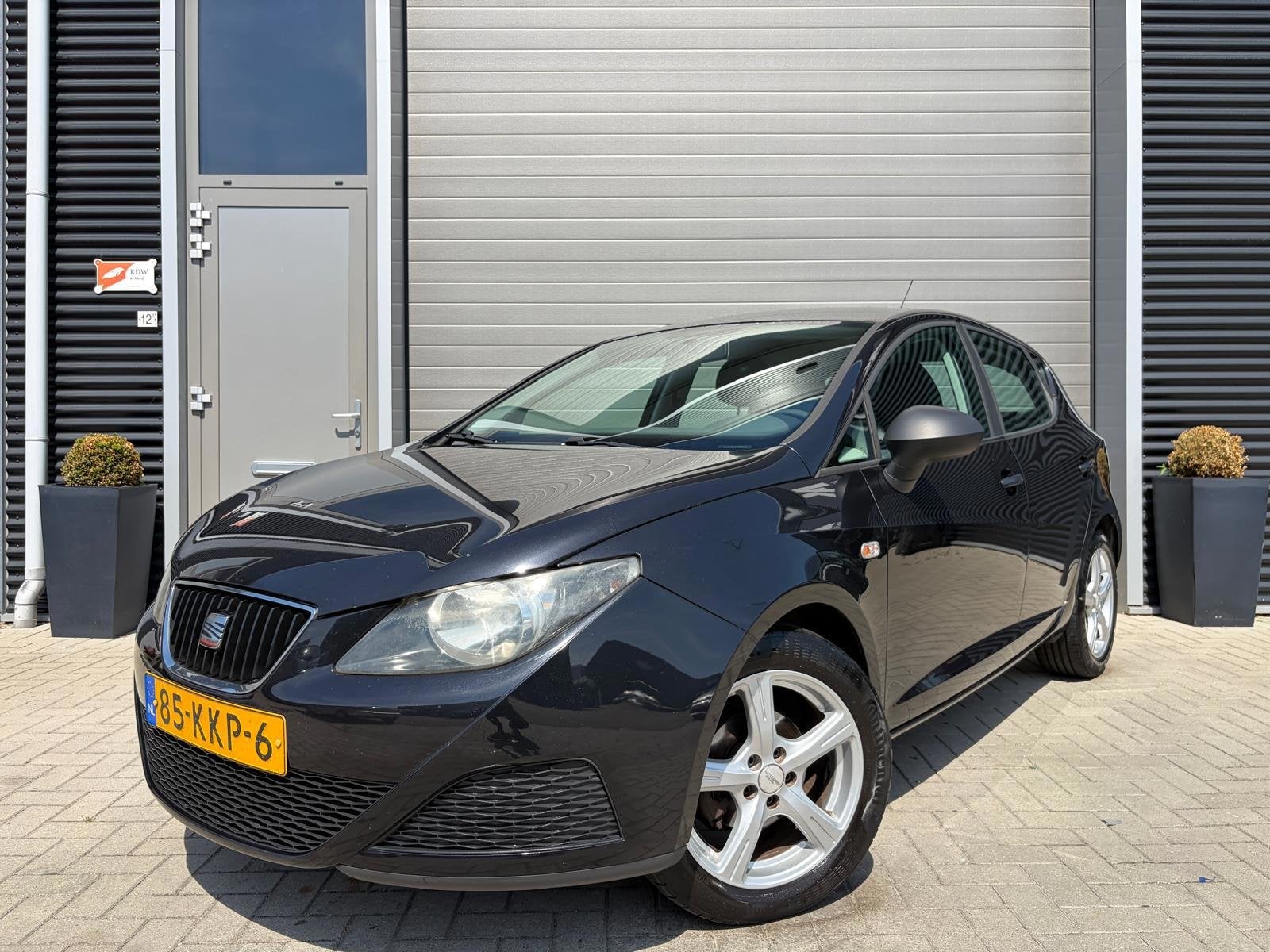 Seat Ibiza 1.2 Club, Voorwielaandrijving, Euro 5, Stof, Zwart