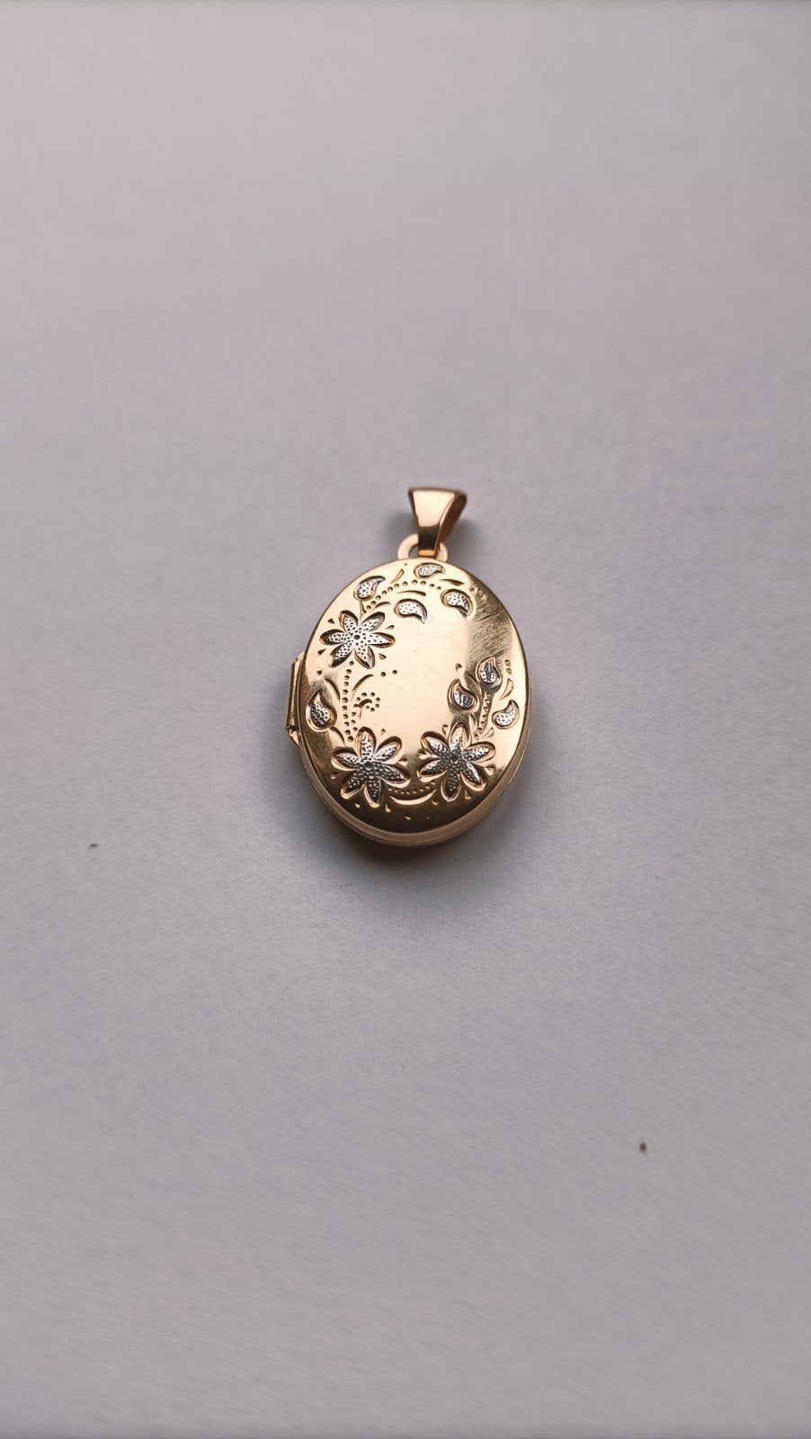 Gouden bewerkt medaillon, 14 krt, Verzenden, Goud, Hanger