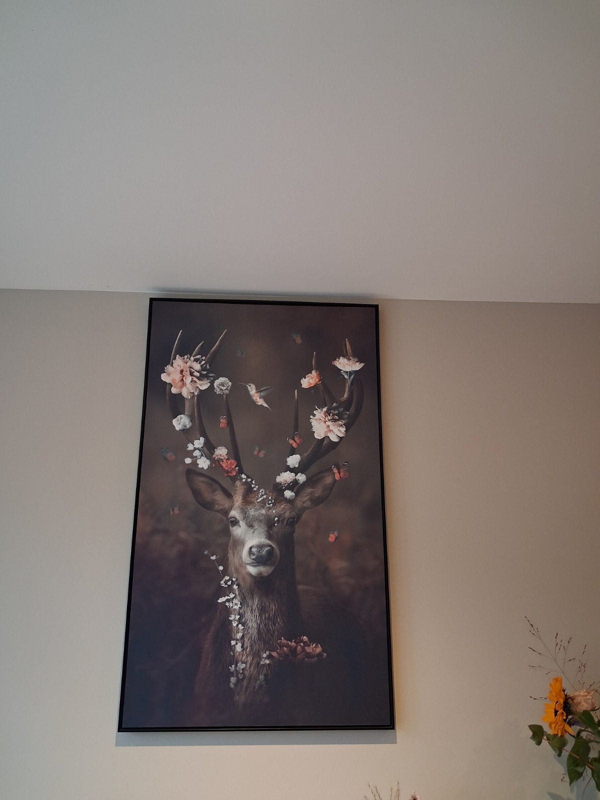 Schilderij Hert met Bloemen 118x69 cm - Zo goed als nieuw, Ophalen, Op houten frame, Dieren