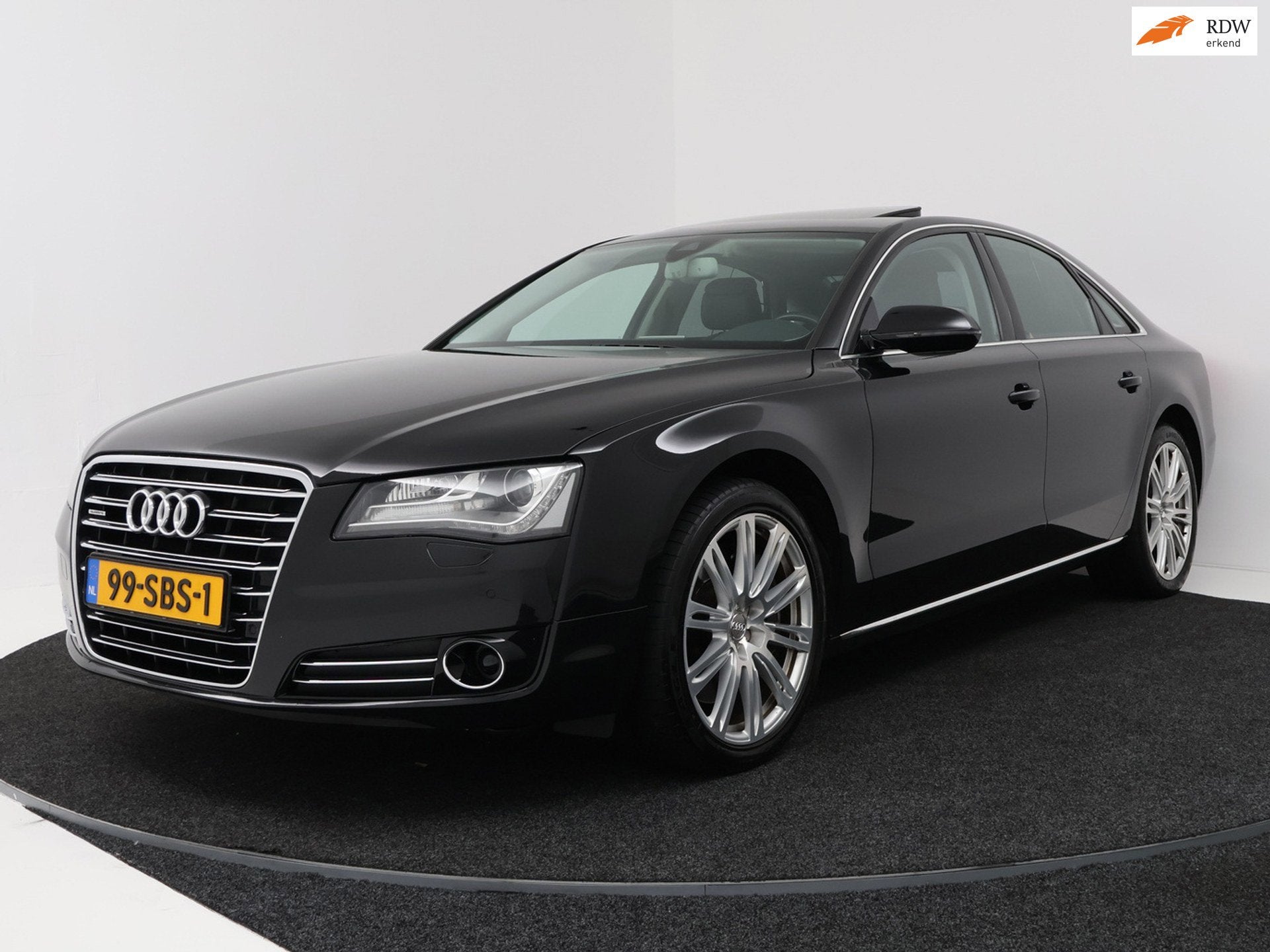 Audi A8 4.2 FSI quattro Pro Line+, Auto's, Audi, Automaat, Euro 5, Gebruikt, 371 pk
