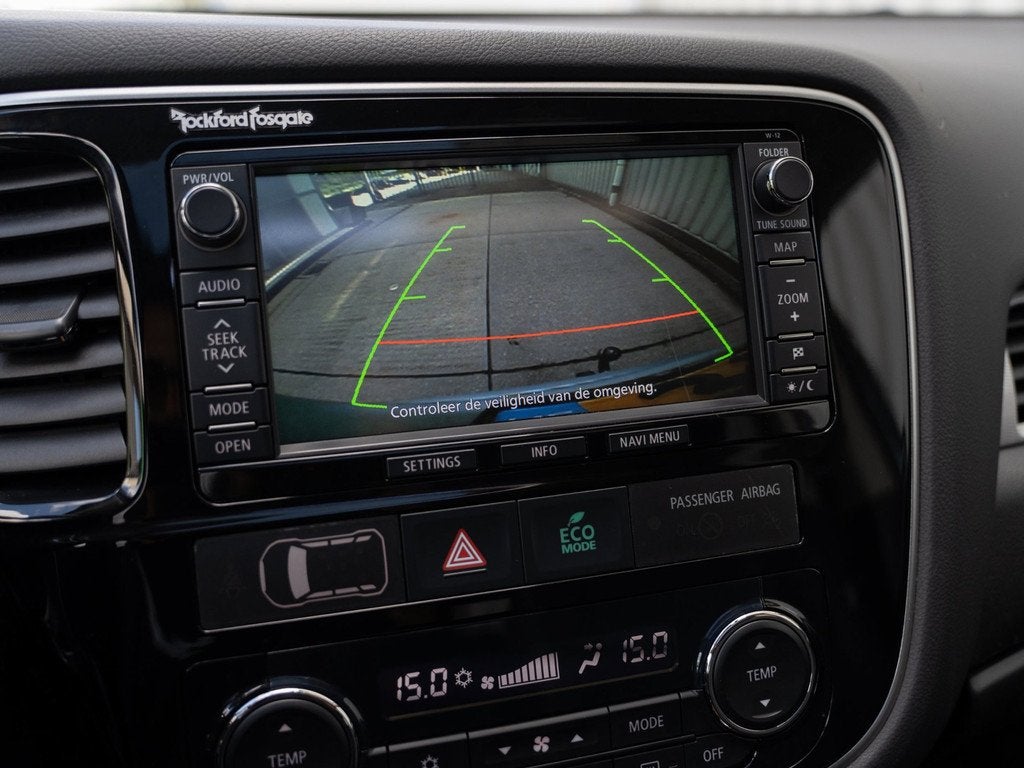 Mitsubishi Outlander 2.0 PHEV Instyle | PANORAMADAK | XENON, Auto's, Zwart, 4 cilinders, Automatische klimaatregeling, Blauw