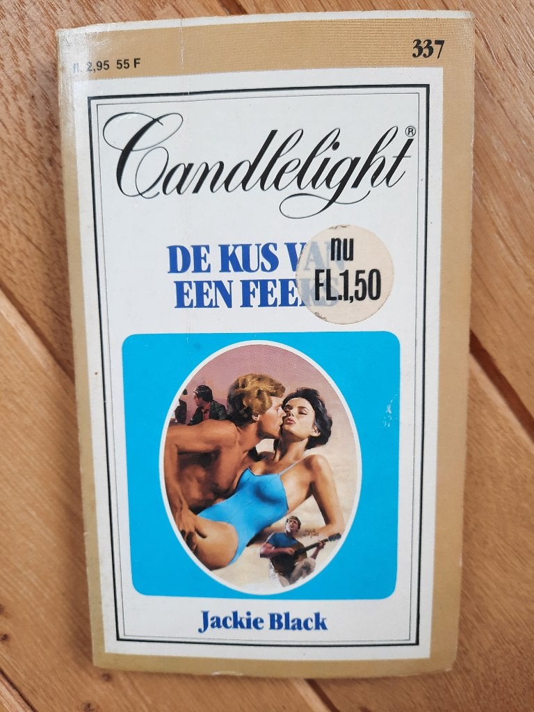 Candlelight - Jackie Black - De kus van een feeks, Boeken, Romans, Ophalen of Verzenden, Zo goed als nieuw, Jackie Black