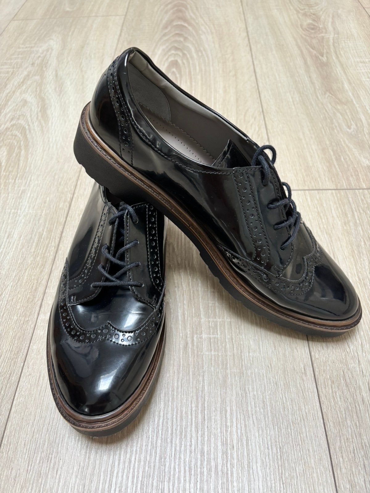 Jenny by Ara zwarte lak veterschoenen / brogues 42 – ZGAN, Kleding | Dames, Schoenen, Verzenden, Zwart, Overige typen, Zo goed als nieuw