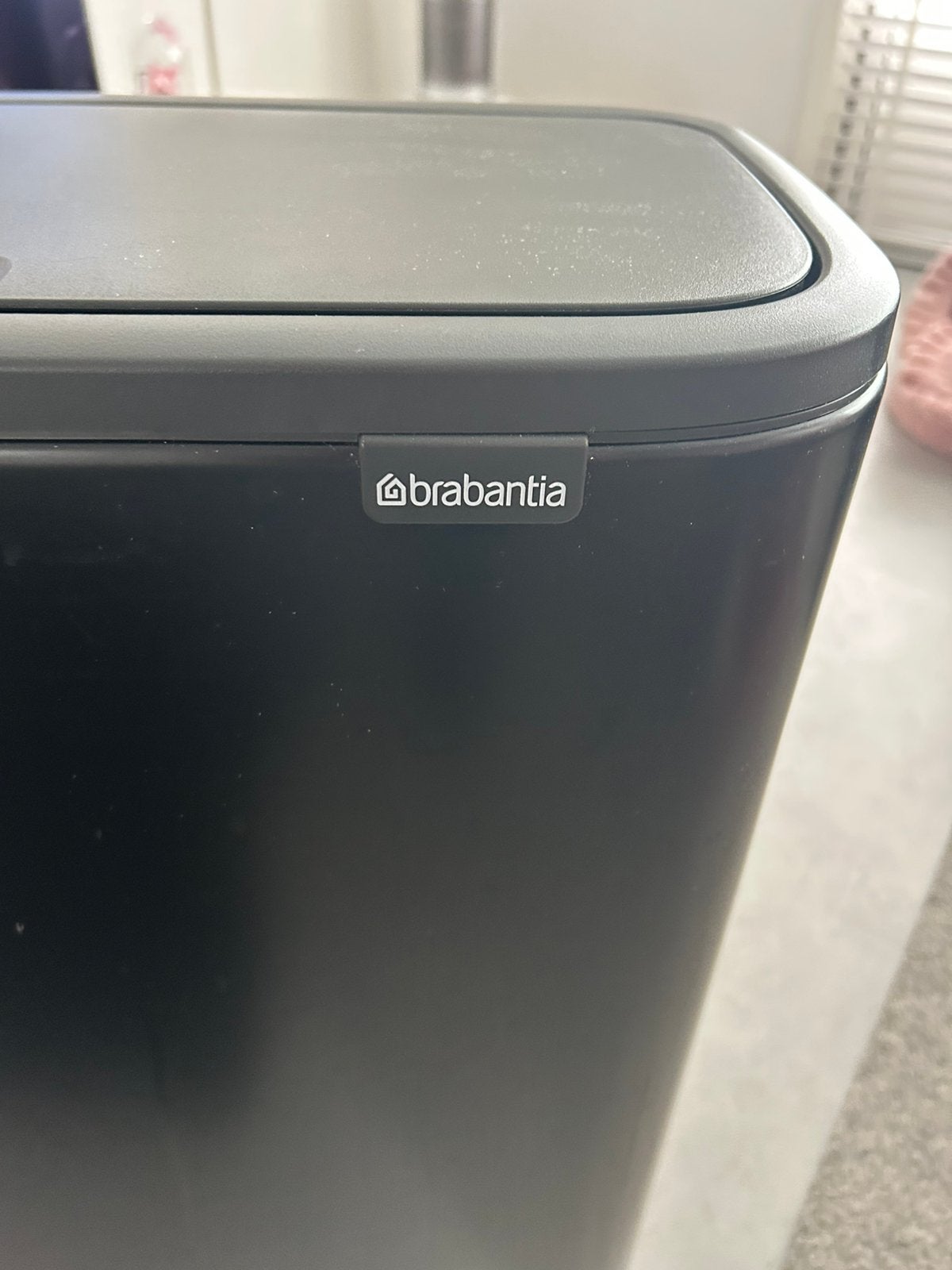 Brabantia Bo Touch bin Hi, Huis en Inrichting, 40 liter of meer, Ophalen, Zo goed als nieuw, Rvs