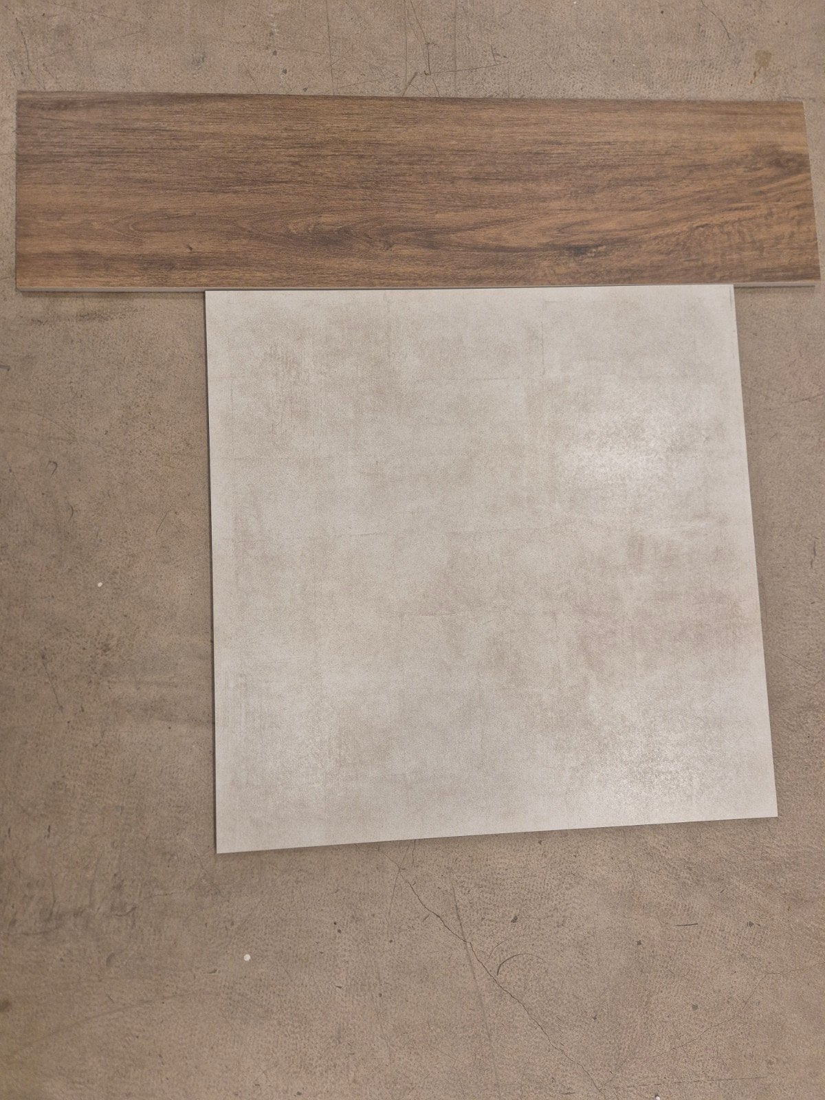 Vloertegels beige 60x60 cm en houtlook tegels, Doe-het-zelf en Verbouw, 60 cm of meer, Nieuw, Ophalen of Verzenden, 10 m² of meer