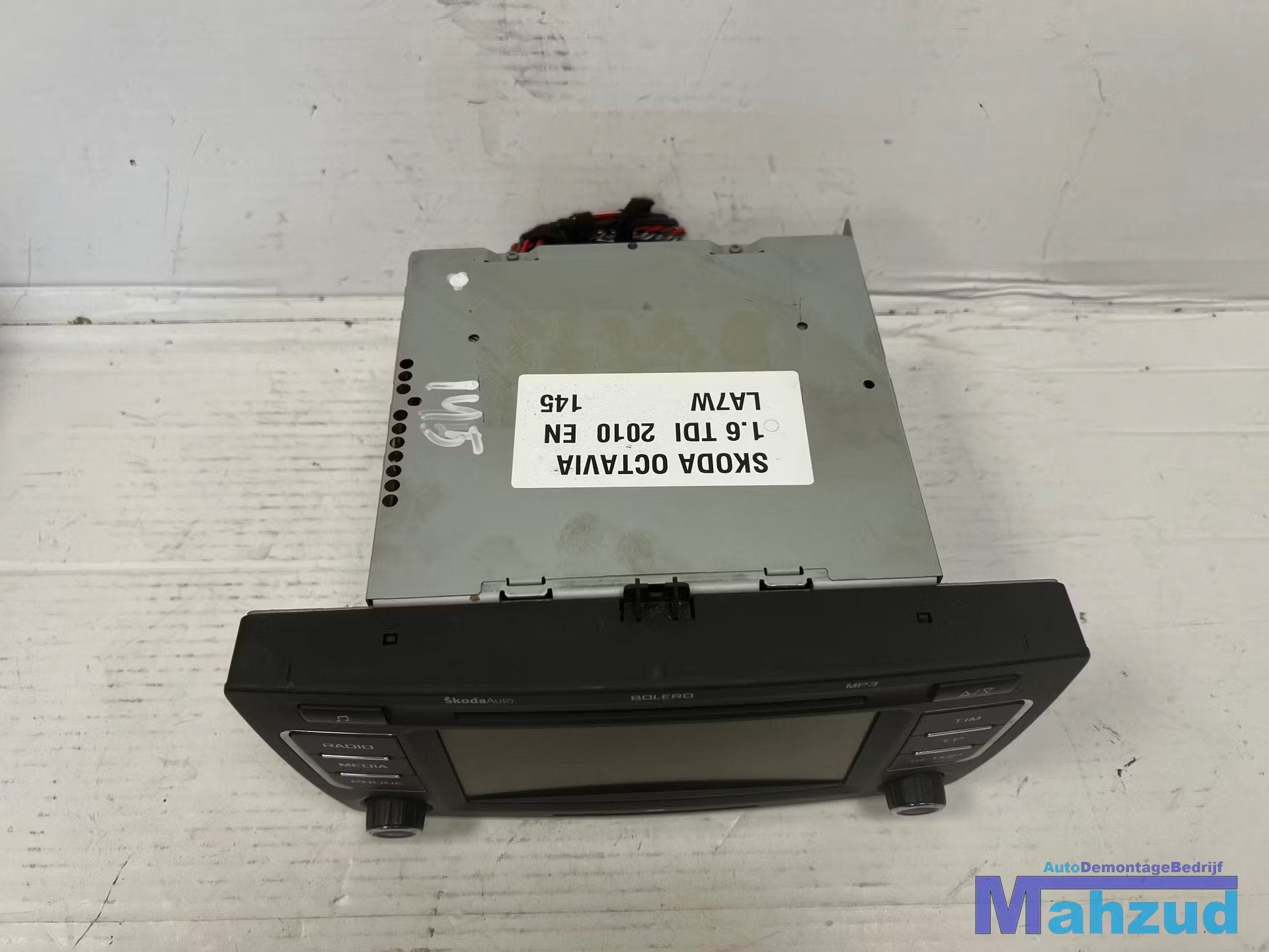 SKODA OCTAVIA 2 combi radio 2007-2013, Skoda, Skoda Auto a.s., Gebruikt, Infoline@skoda-auto.cz