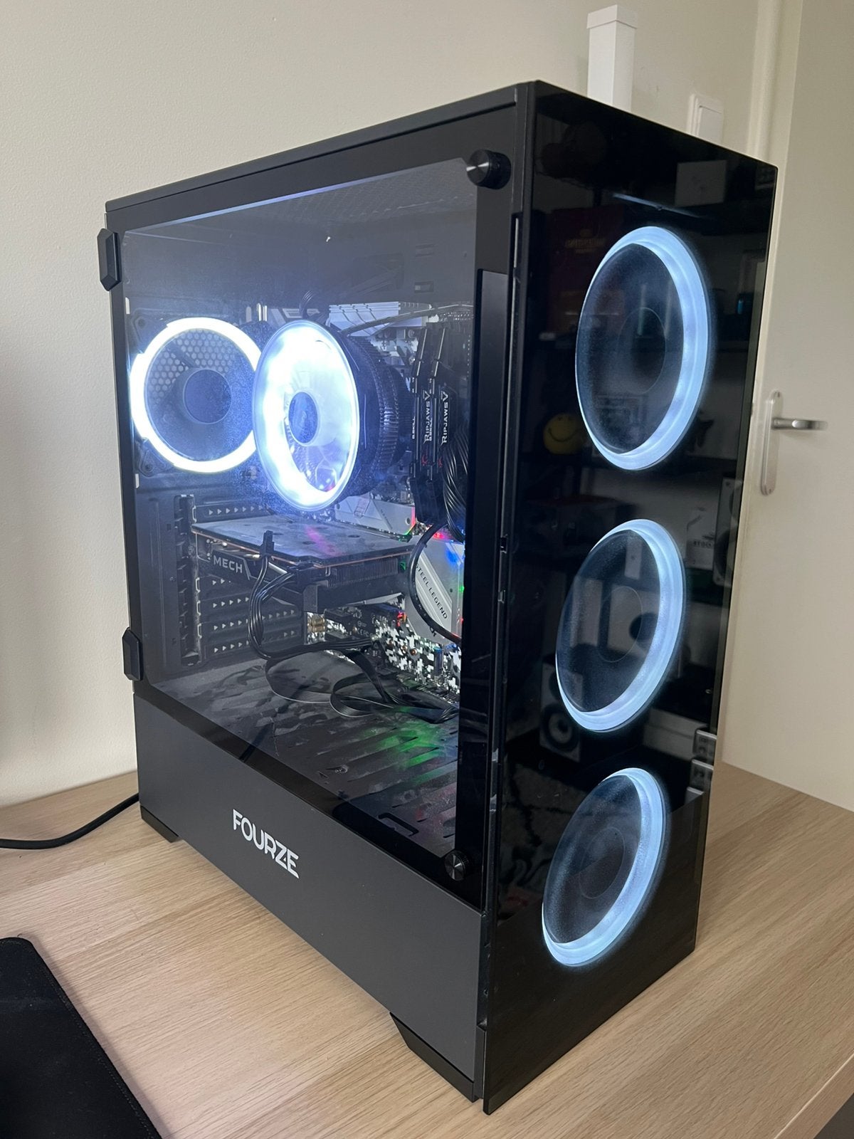 Gaming PC, Computers en Software, Desktop Pc's, Ophalen, Zo goed als nieuw, Gaming, Met videokaart