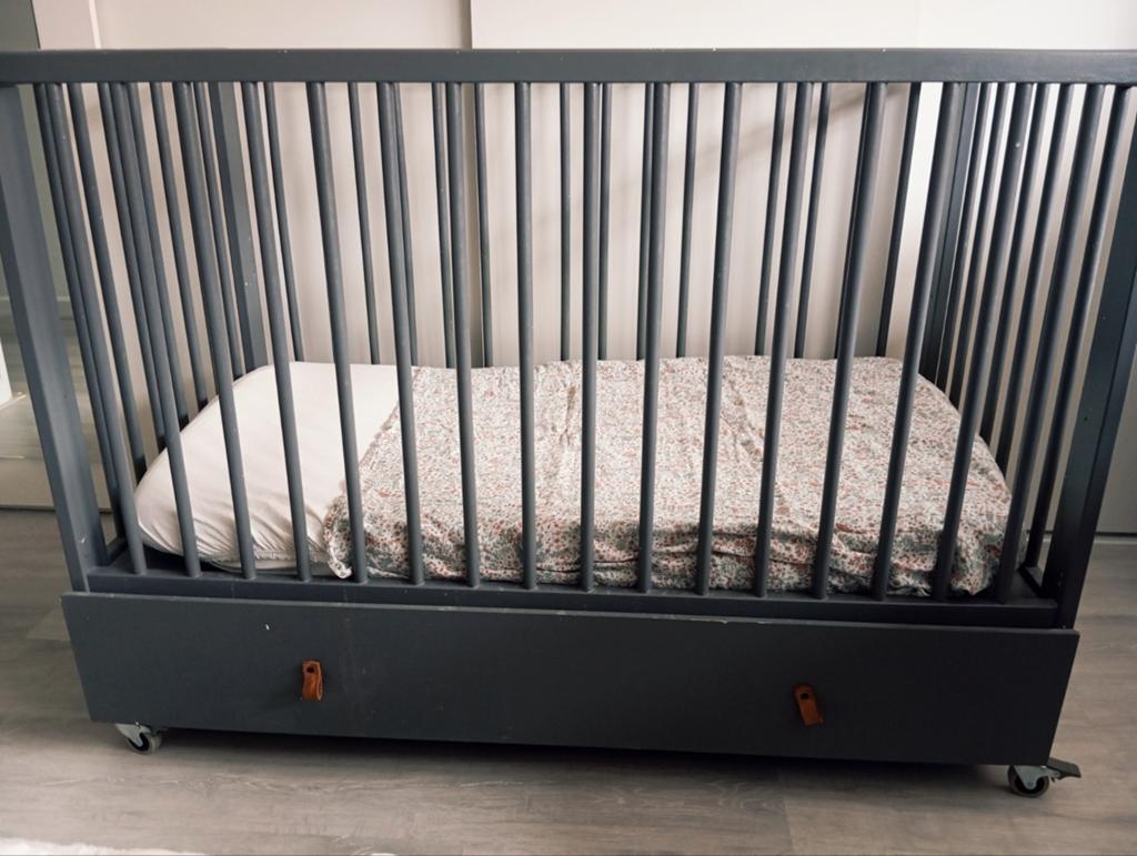 Cosleeper & ledikant in een, met wieltjes, lade & commode, Ophalen of Verzenden, Gebruikt, Ledikant
