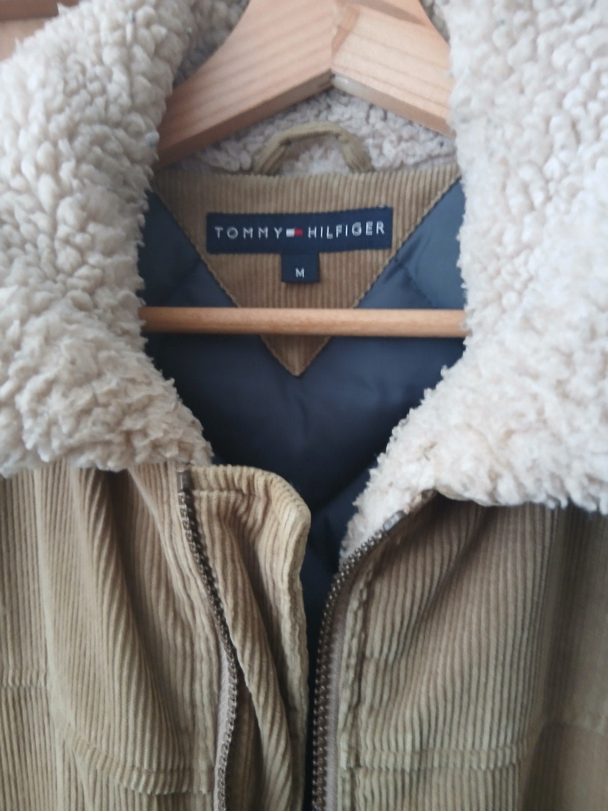 TOMMY HILFEGER RIB JAS MAAT M, Ophalen of Verzenden, Zo goed als nieuw