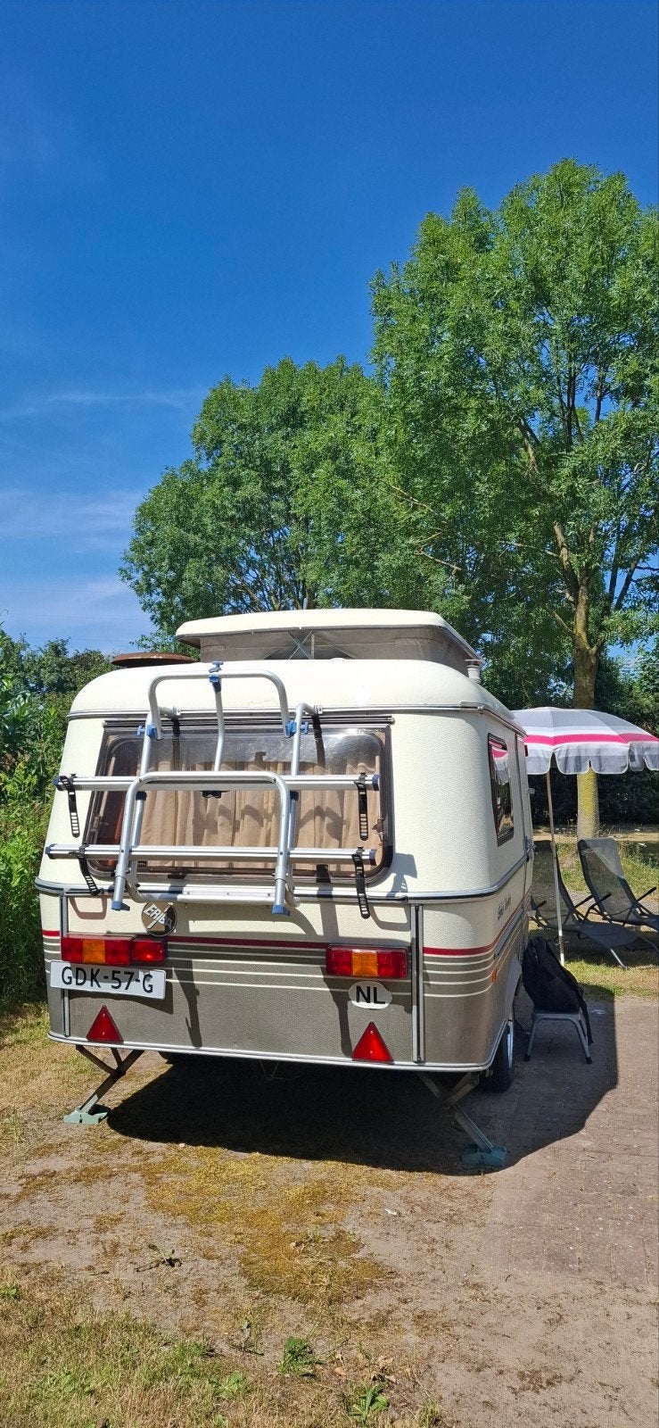 Eriba Pan Caravan - Compact en Compleet, Caravans en Kamperen, Caravans, Standaardzit, Particulier, Luifel, 500 - 750 kg