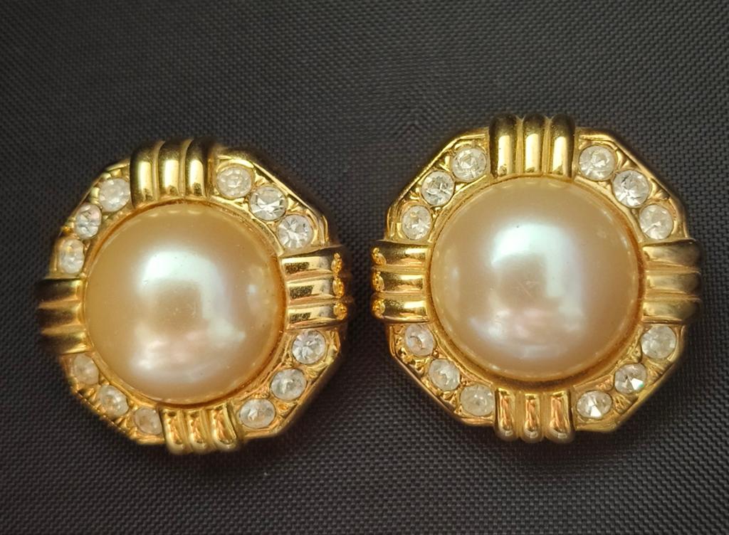 Vintage Goudkleur clip Oorbellen met Parel en Strass, Overige materialen, Nieuw, Ophalen of Verzenden, Knopjes of Stekers