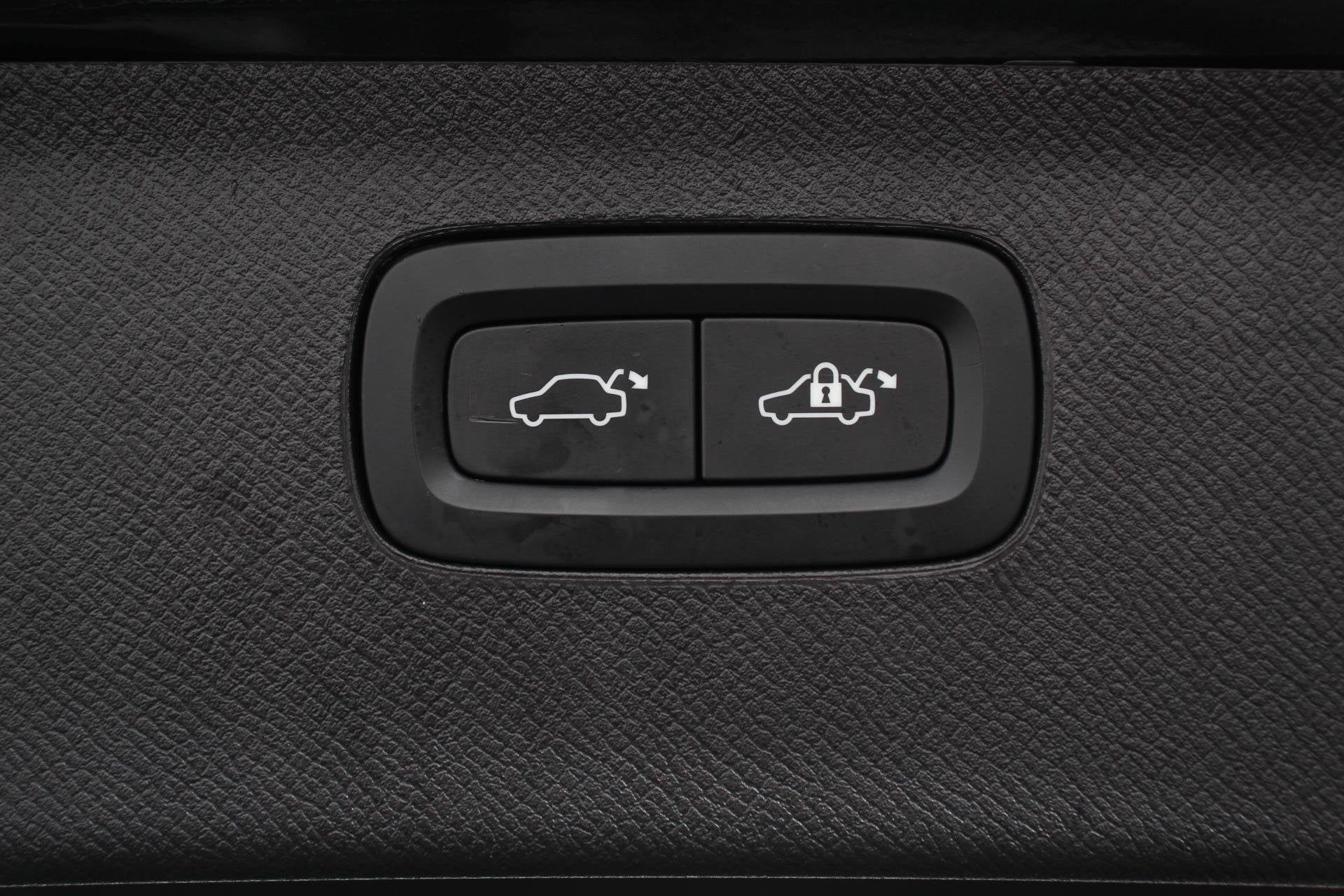 Foto 29 van Volvo XC90 2.0 T8 Recharge AWD Inscription Expression Naviga