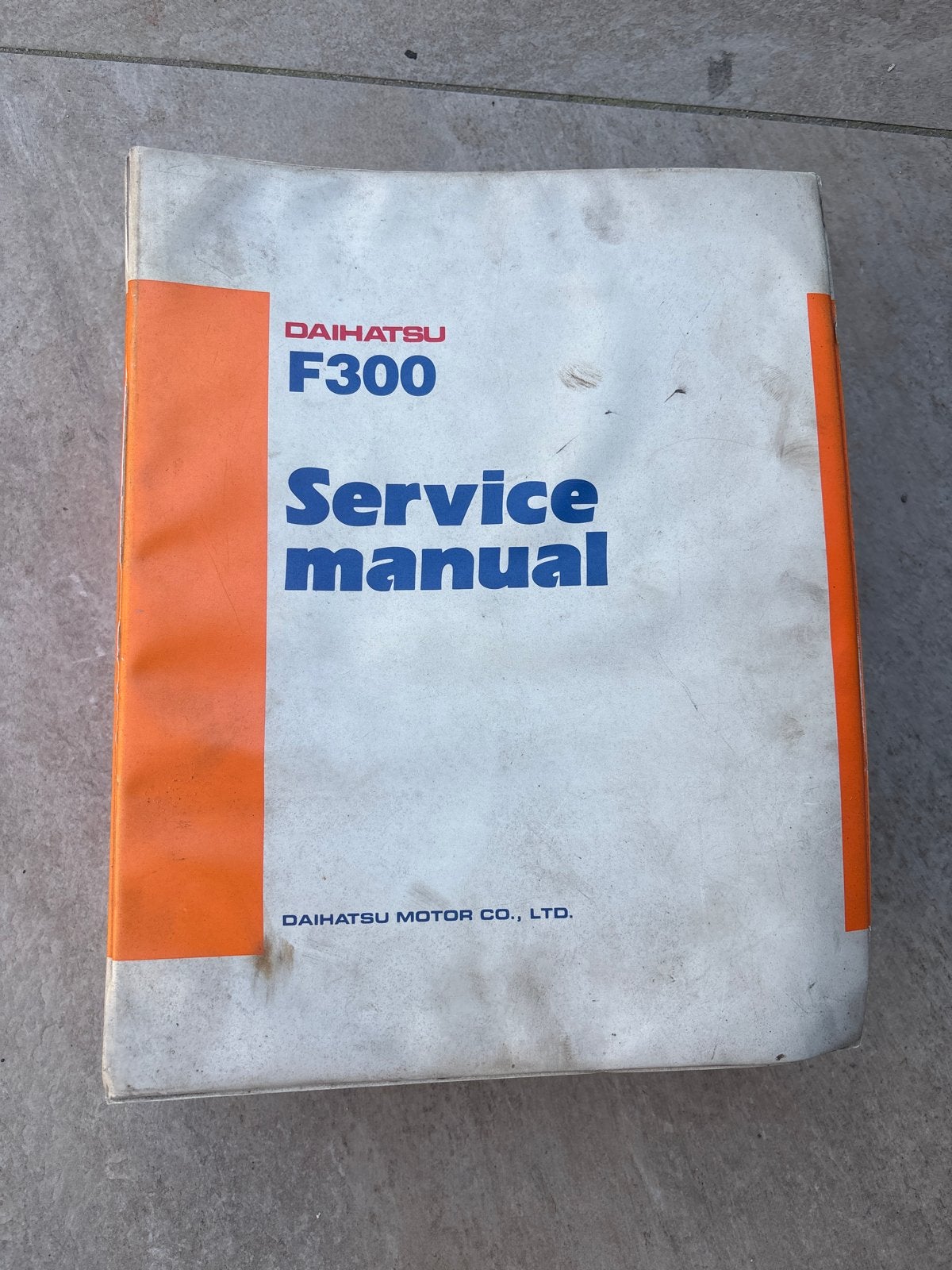 Daihatsu Feroza F300 Servicehandleiding - Uitgebreid, Ophalen