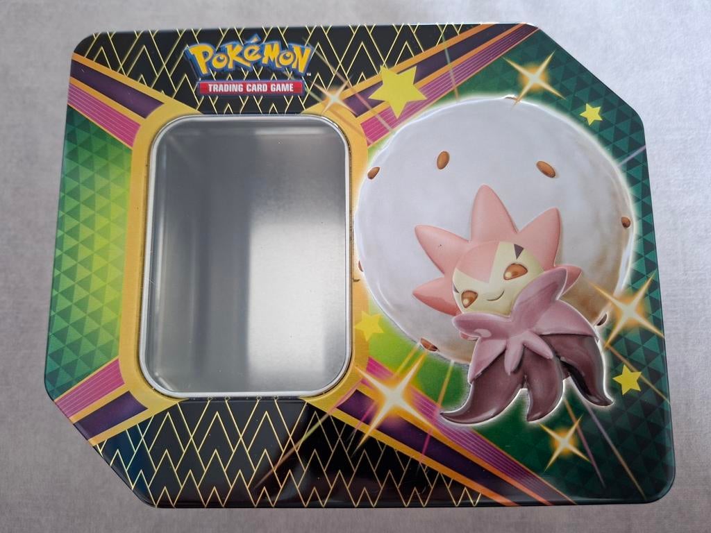 Pokémon Verzamelblik - Shining Fates, Verzamelen, Blikken, Nieuw, Overige, Ophalen of Verzenden