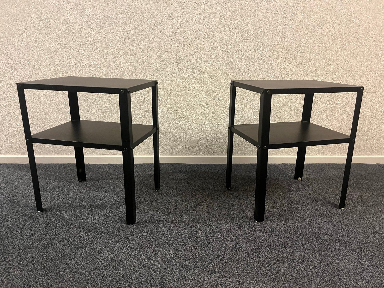 Set van 2 zwarte bijzettafels met 2 niveaus, Minder dan 45 cm, Minder dan 55 cm, Gebruikt, Metaal of Aluminium