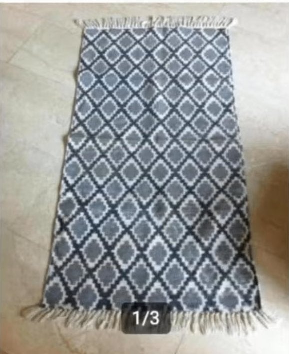 Vloerkleed hand gemaakt India Care&Fair L130 Br 65 cm, Grijs, 200 cm of meer, Rechthoekig, 50 tot 100 cm