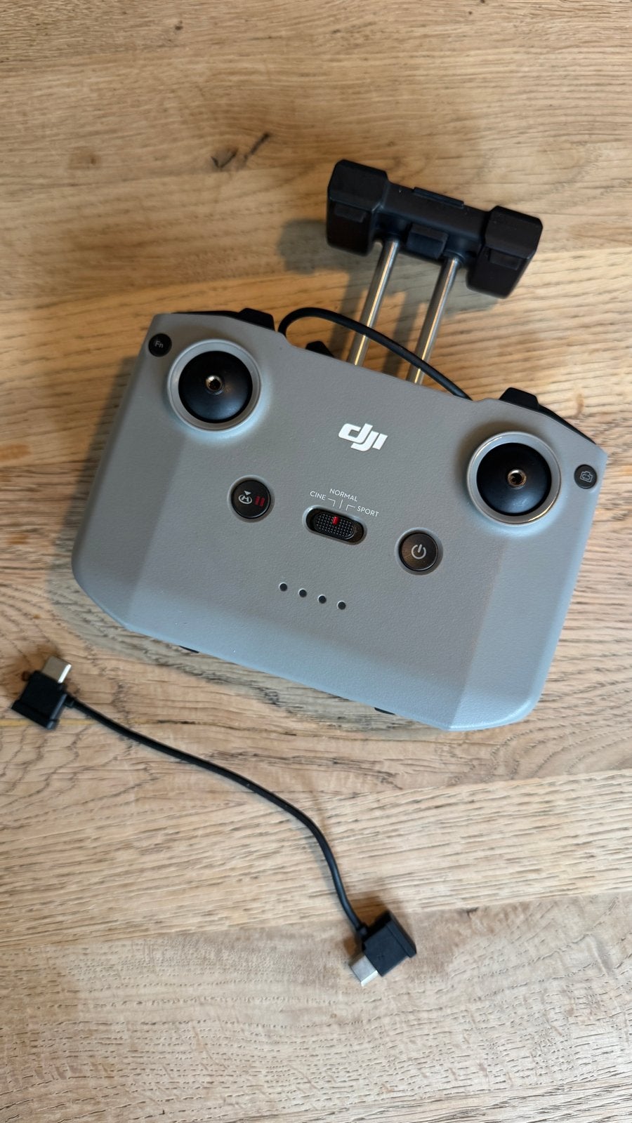 DJI RC-N1 Afstandsbediening voor DJI Mavic Air 2/2S/Mini 2, Audio, Tv en Foto, Drones, Ophalen of Verzenden, Zo goed als nieuw