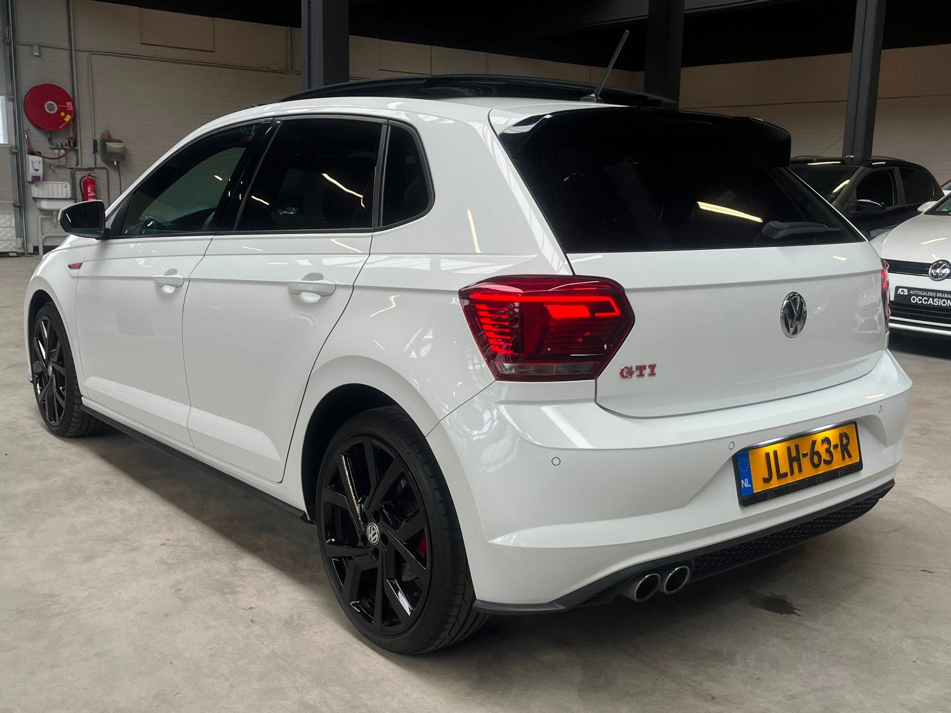 Volkswagen POLO 2.0 TSI GTI Virtual/Pano/Carplay, Gebruikt, Euro 6, 4 cilinders, 1984 cc
