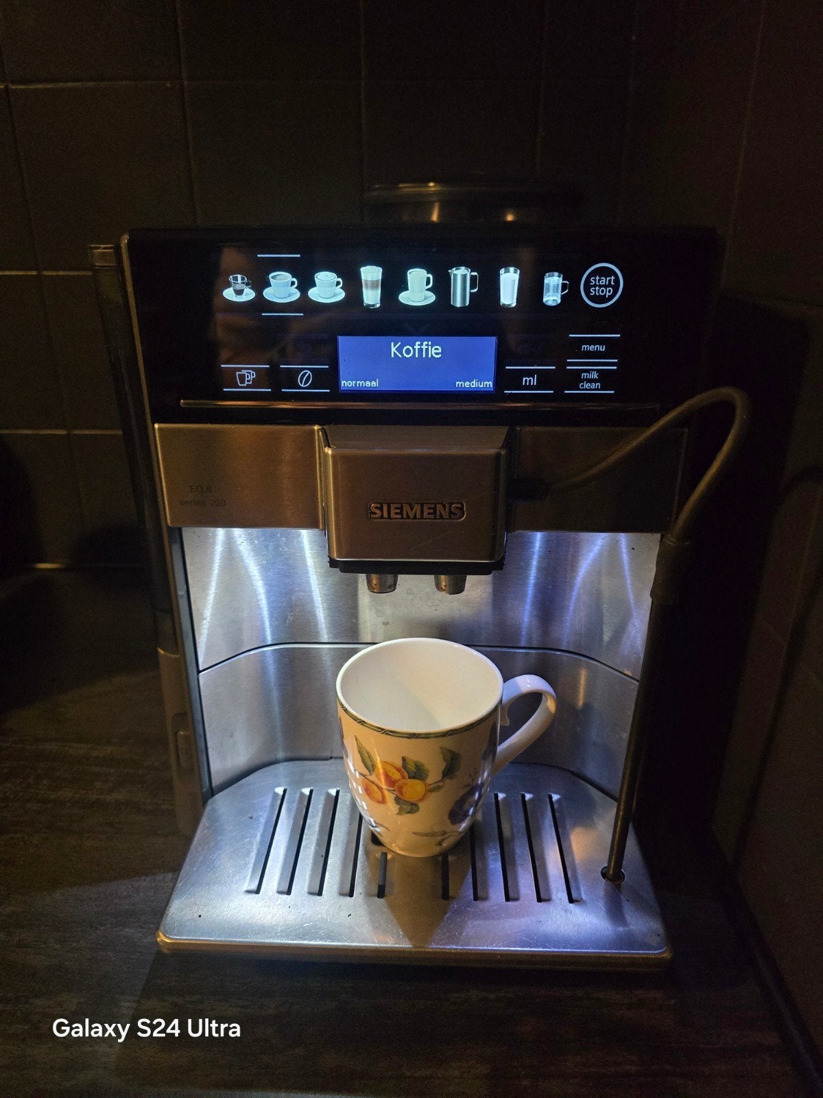 Nette en goed werkende Siemens koffiebonen machine, Witgoed en Apparatuur, Koffiezetapparaten, Ophalen, Zo goed als nieuw, Koffiemachine