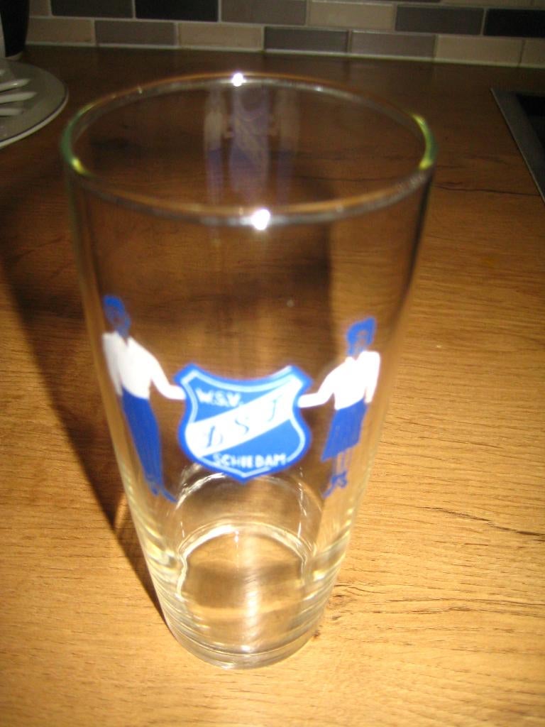 glas wsv DST schiedam (wandelsport), Verzamelen, Ophalen of Verzenden, Zo goed als nieuw, Overige sporten, Overige typen